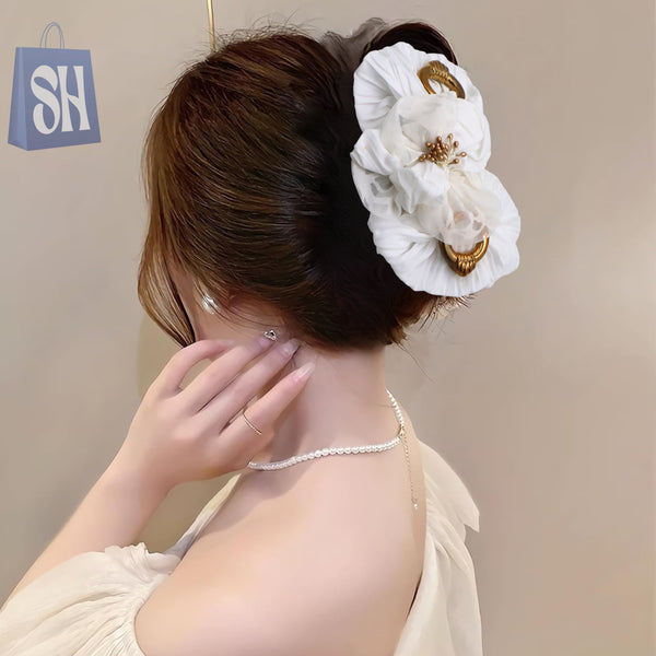 مشبك شعر زهري أنيق من العاج