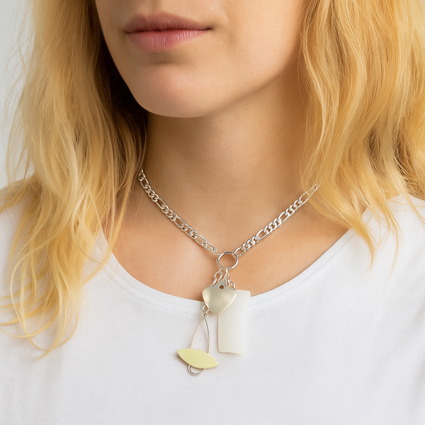 قلادة سحر الانسجام السماوي.