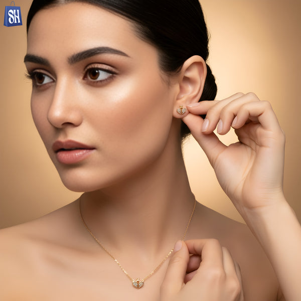 طقم قلادة وأقراط على شكل قلب تاج ذهبي - تصميم إماراتي