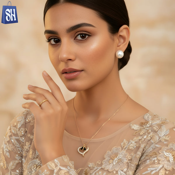 مجموعة مجوهرات على شكل قلب ذهبي لامع – 9 قطع.