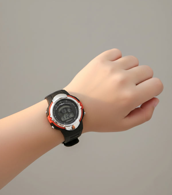 «ساعة ترايل بليز™ فايب الرقمية – الإصدار الأحمر»